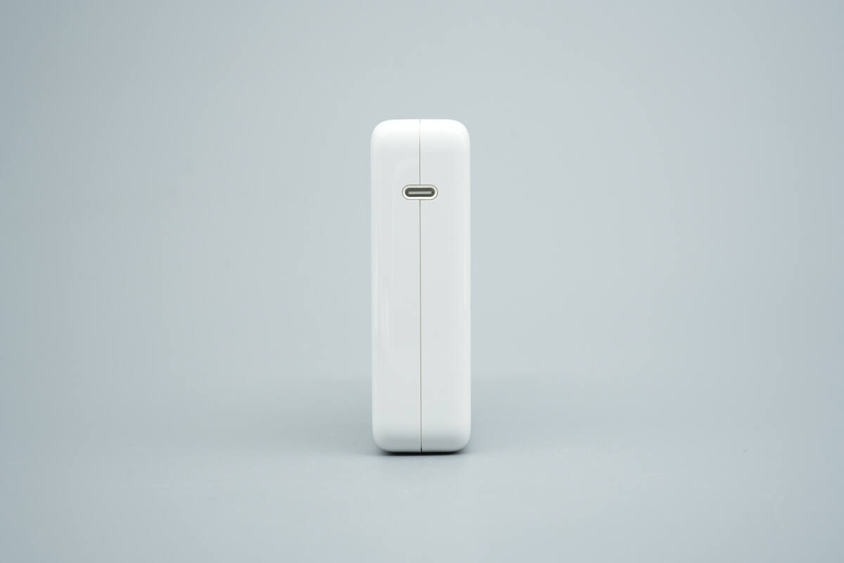 Teardown of Apple 140W USB-C Power Adapter (A3607)-Chargerlab