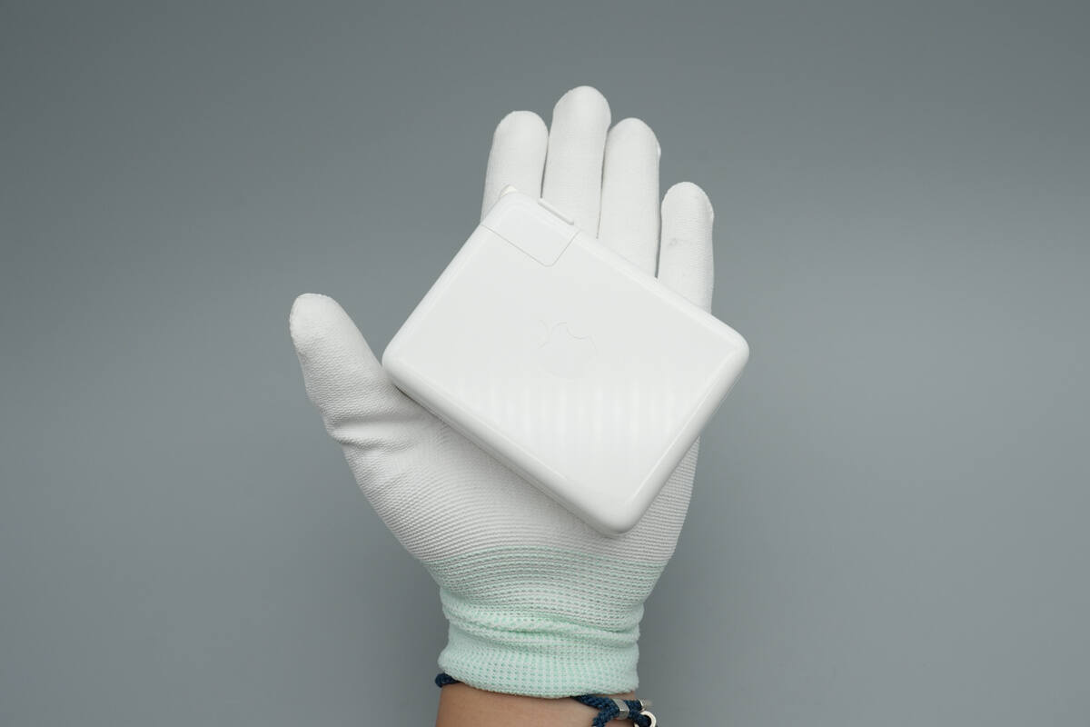 Teardown of Apple 140W USB-C Power Adapter (A3607)-Chargerlab