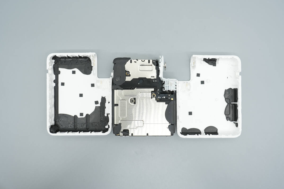 Teardown of Apple 140W USB-C Power Adapter (A3607)-Chargerlab
