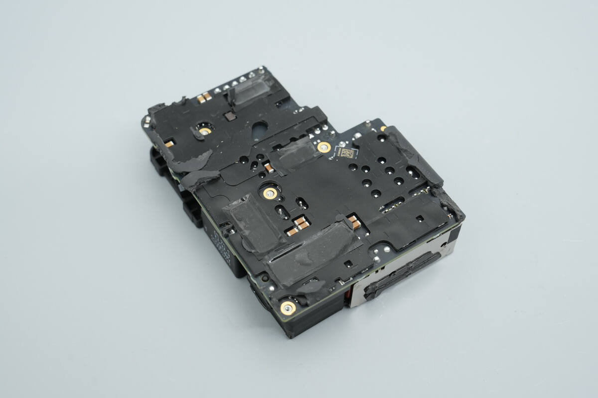 Teardown of Apple 140W USB-C Power Adapter (A3607)-Chargerlab