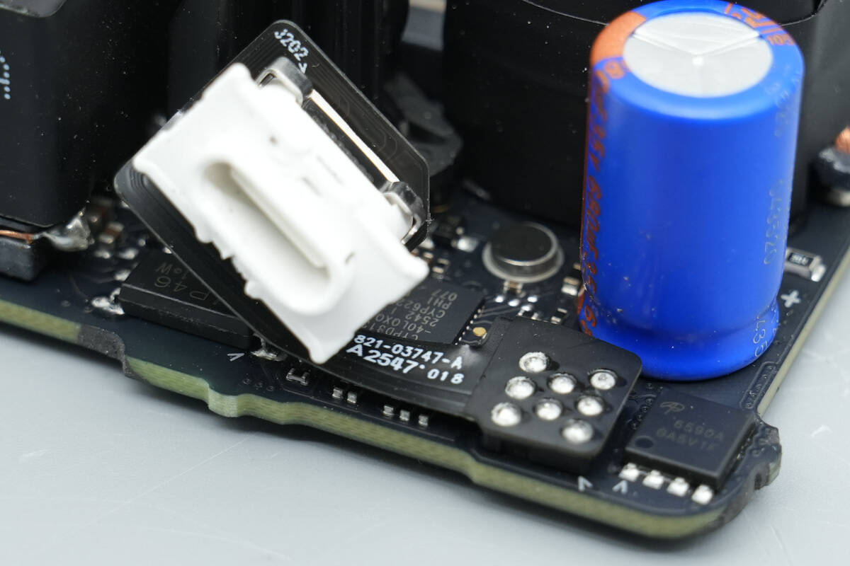 Teardown of Apple 140W USB-C Power Adapter (A3607)-Chargerlab