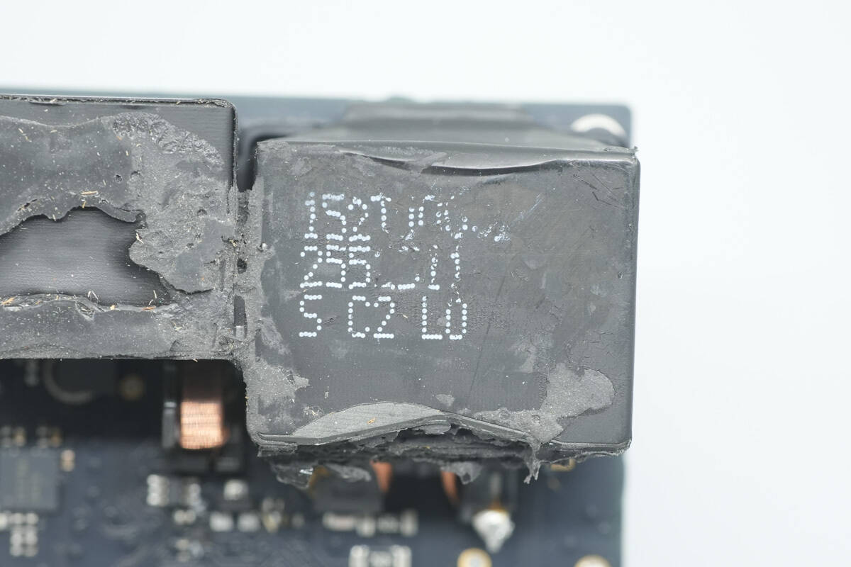 Teardown of Apple 140W USB-C Power Adapter (A3607)-Chargerlab