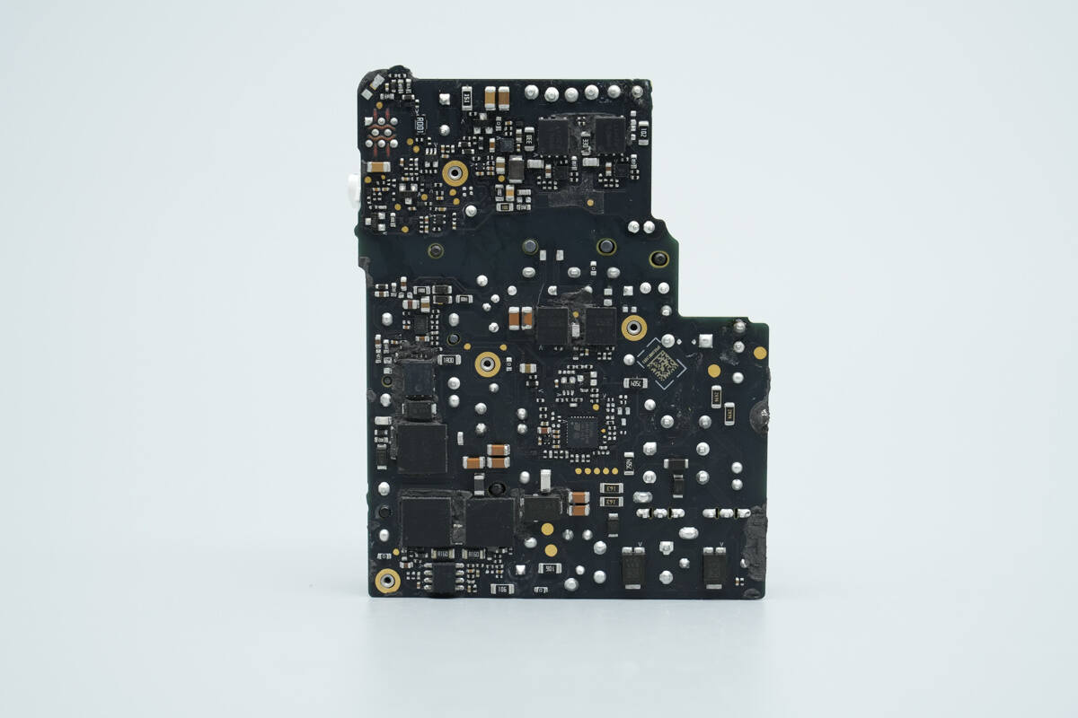 Teardown of Apple 140W USB-C Power Adapter (A3607)-Chargerlab