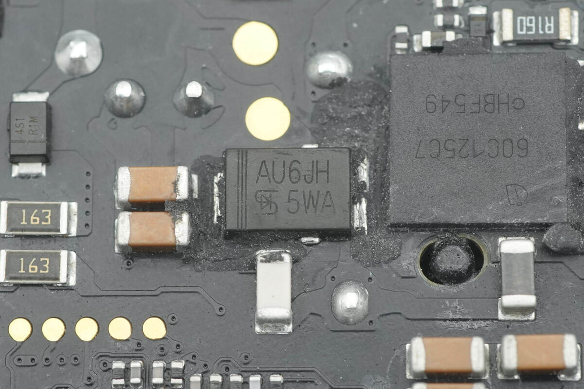 Teardown of Apple 140W USB-C Power Adapter (A3607)-Chargerlab