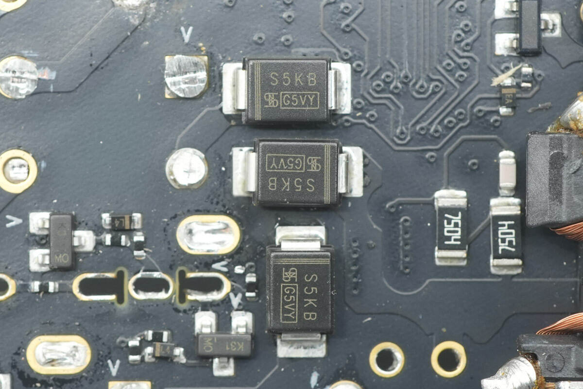 Teardown of Apple 140W USB-C Power Adapter (A3607)-Chargerlab