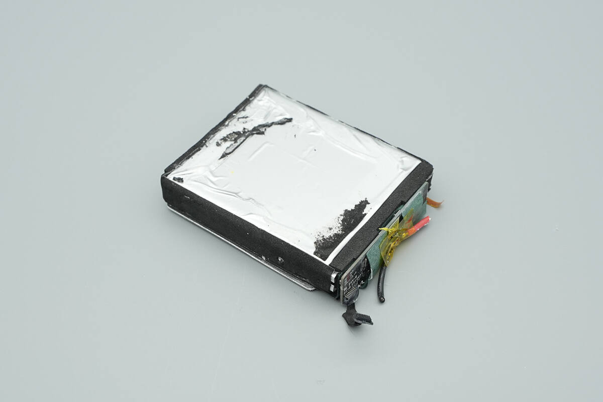 Teardown of Anker Nano 10000mAh Magnetic Wireless Charger Power Bank (A110Z)-Chargerlab