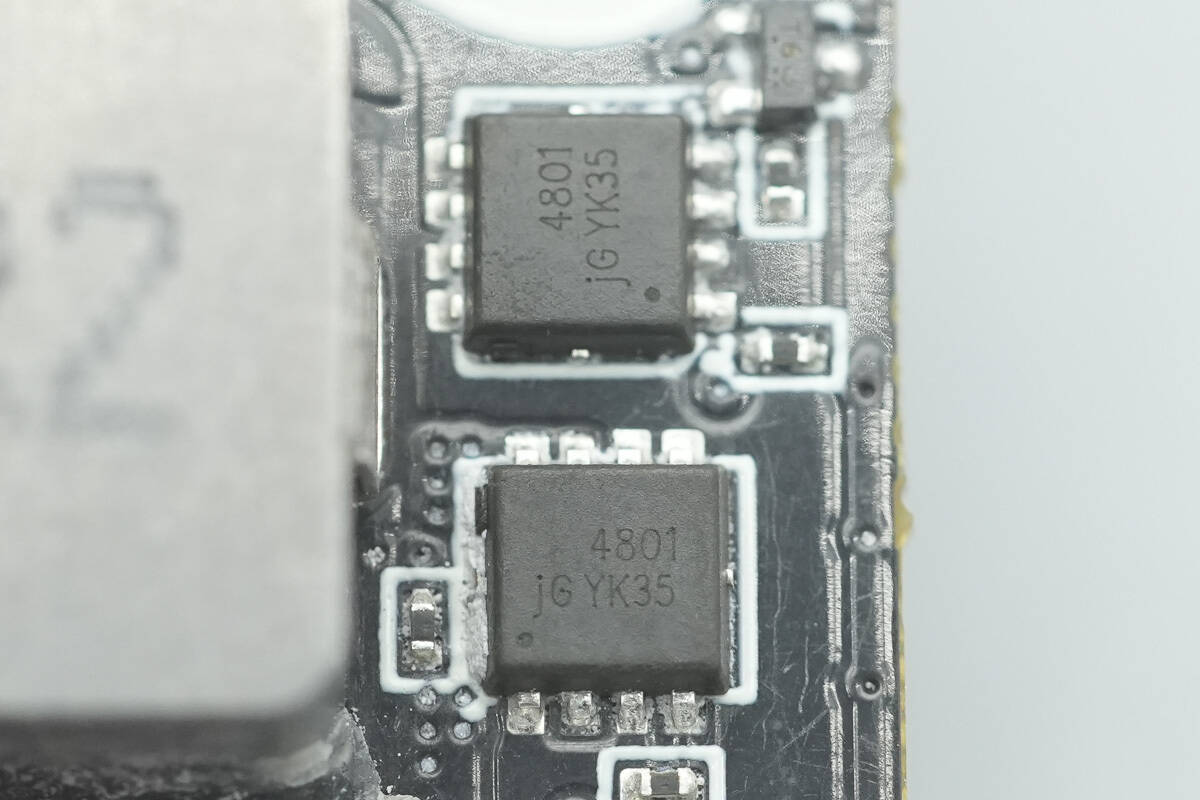 Teardown of Anker Nano 10000mAh Magnetic Wireless Charger Power Bank (A110Z)-Chargerlab