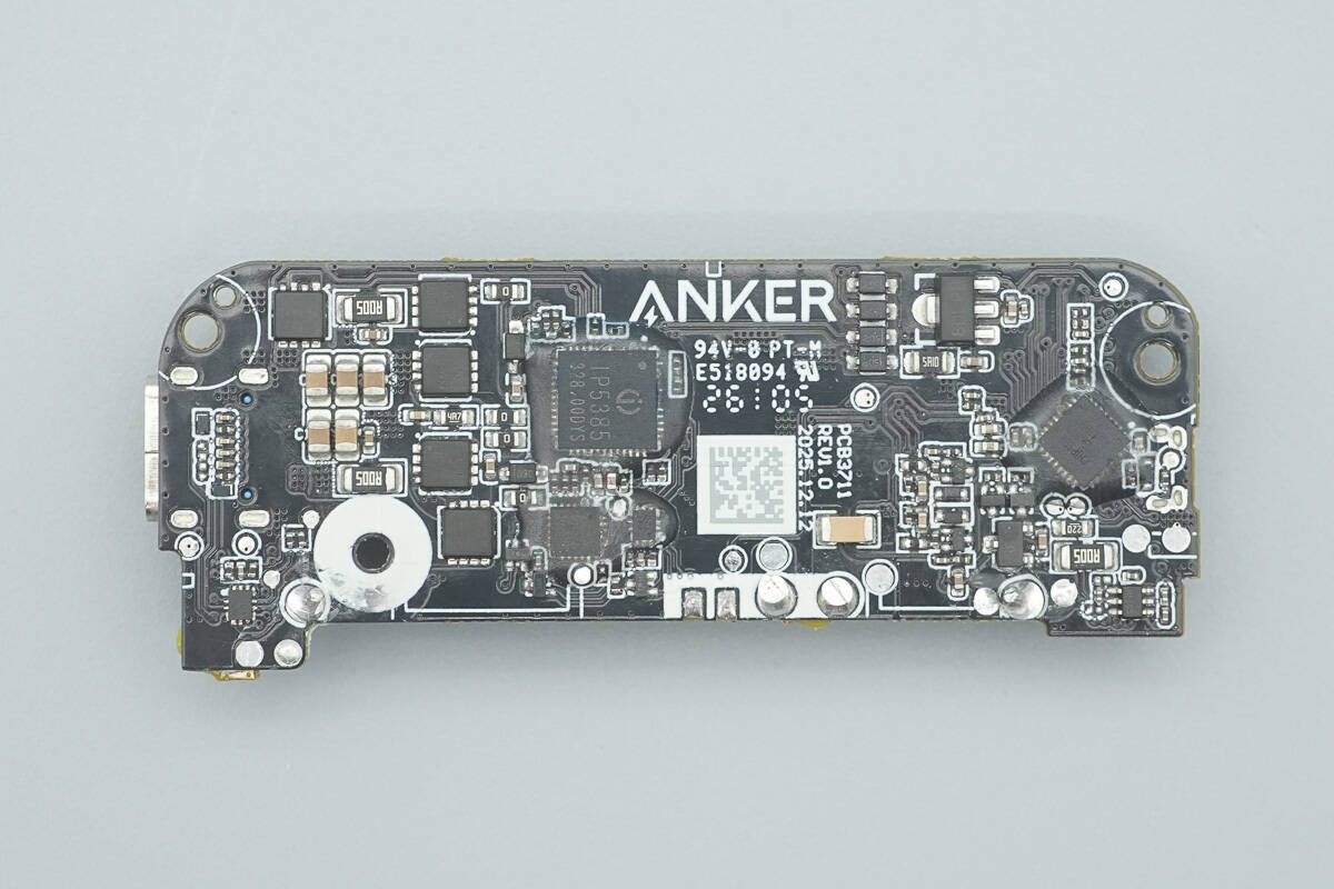 Teardown of Anker Nano 10000mAh Magnetic Wireless Charger Power Bank (A110Z)-Chargerlab