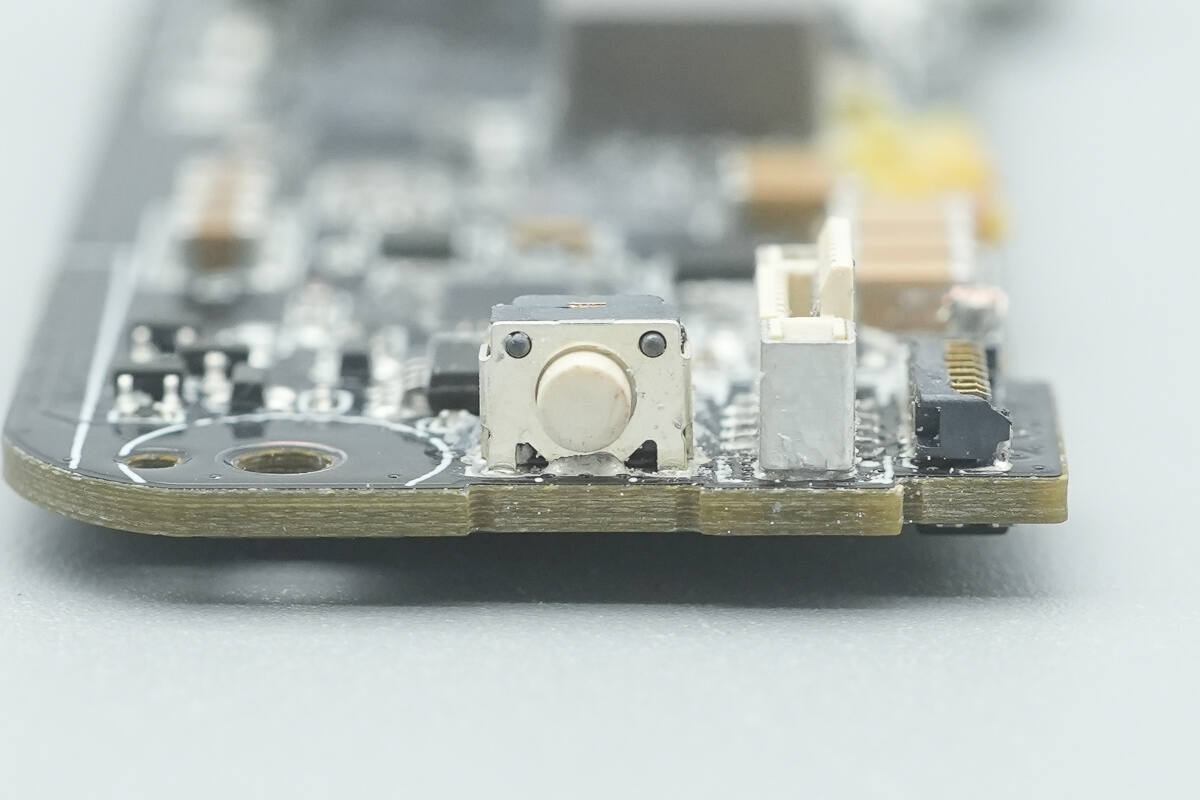 Teardown of Anker Nano 10000mAh Magnetic Wireless Charger Power Bank (A110Z)-Chargerlab