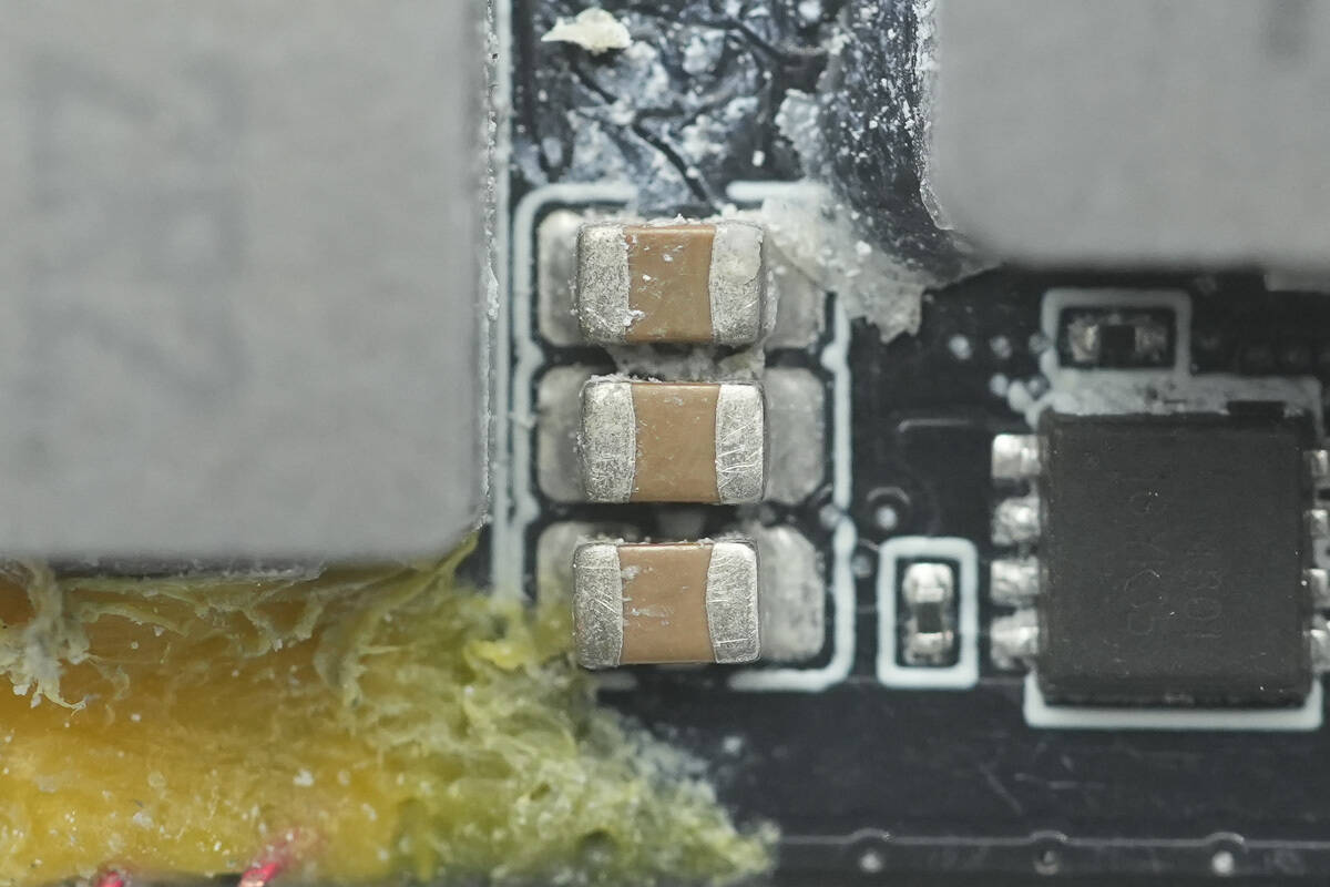 Teardown of Anker Nano 10000mAh Magnetic Wireless Charger Power Bank (A110Z)-Chargerlab