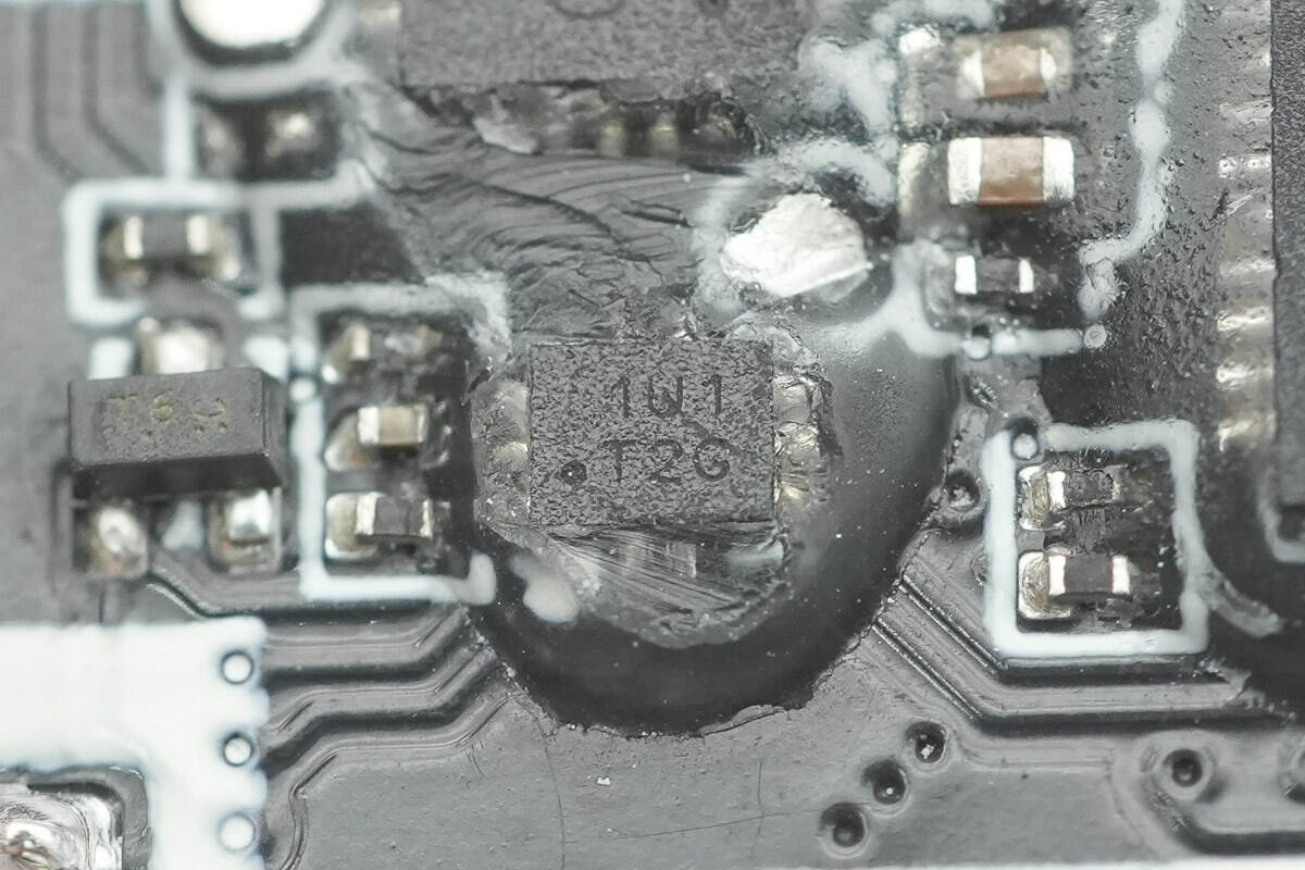 Teardown of Anker Nano 10000mAh Magnetic Wireless Charger Power Bank (A110Z)-Chargerlab