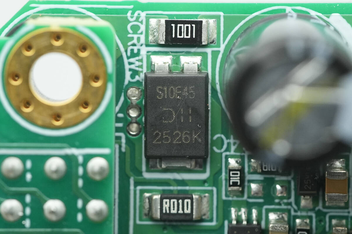 Teardown of Great Wall 800W Platinum SiC Server Power Supply (GW-CRPS800N2)-Chargerlab