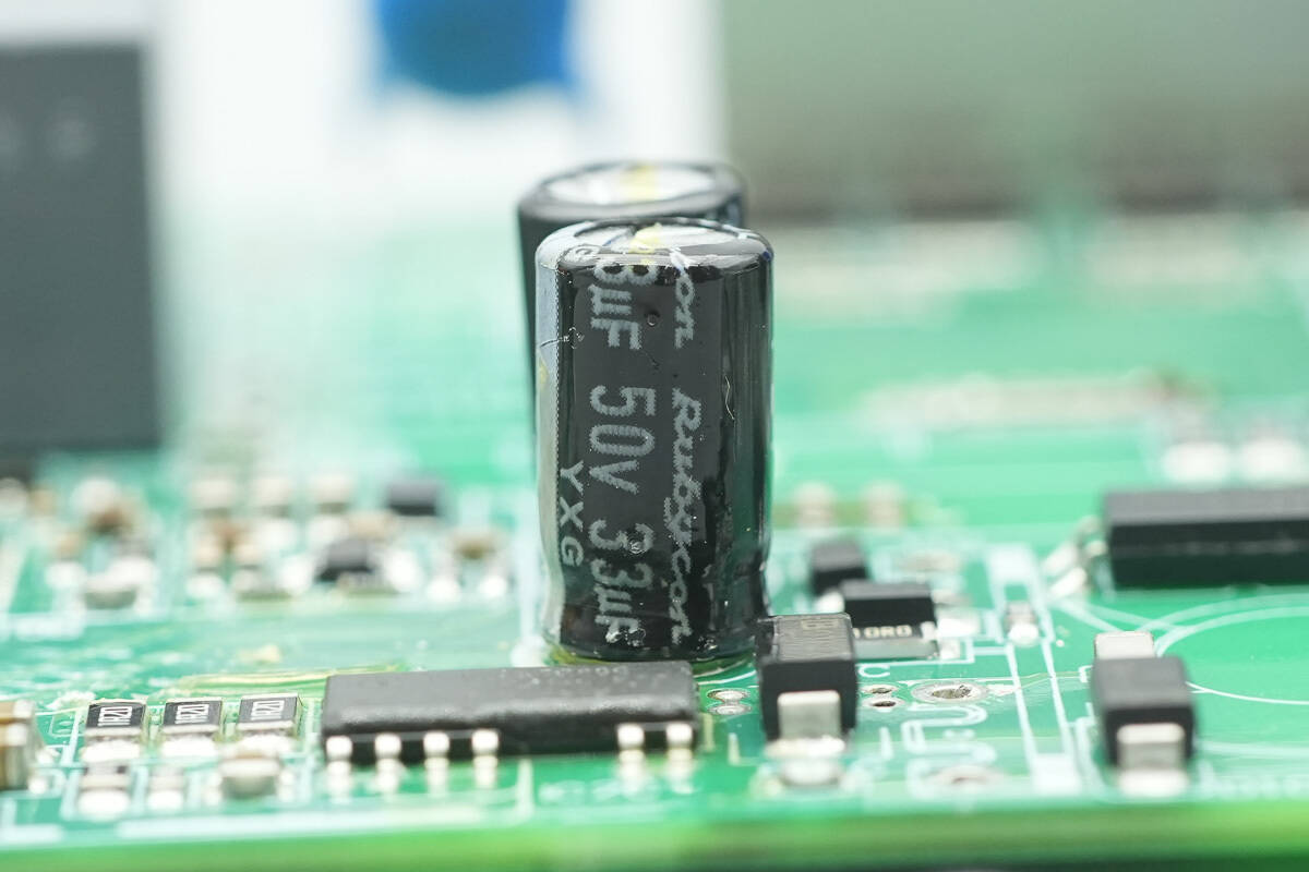 Teardown of Great Wall 800W Platinum SiC Server Power Supply (GW-CRPS800N2)-Chargerlab