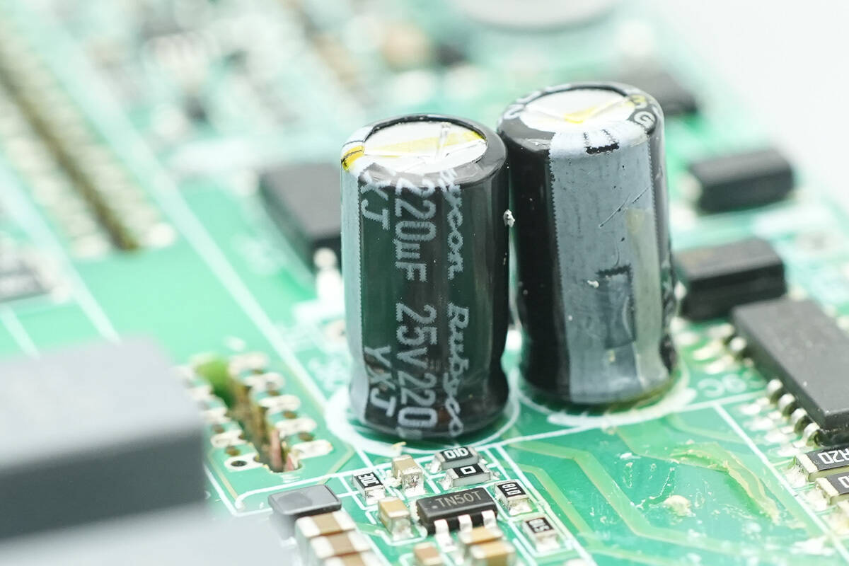 Teardown of Great Wall 800W Platinum SiC Server Power Supply (GW-CRPS800N2)-Chargerlab