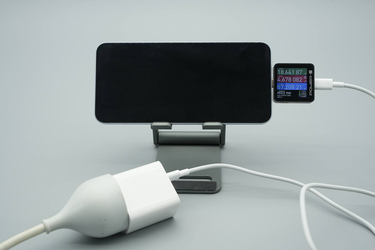 Teardown of HONOR 120W GaN Charger (HN-200600C02)-Chargerlab