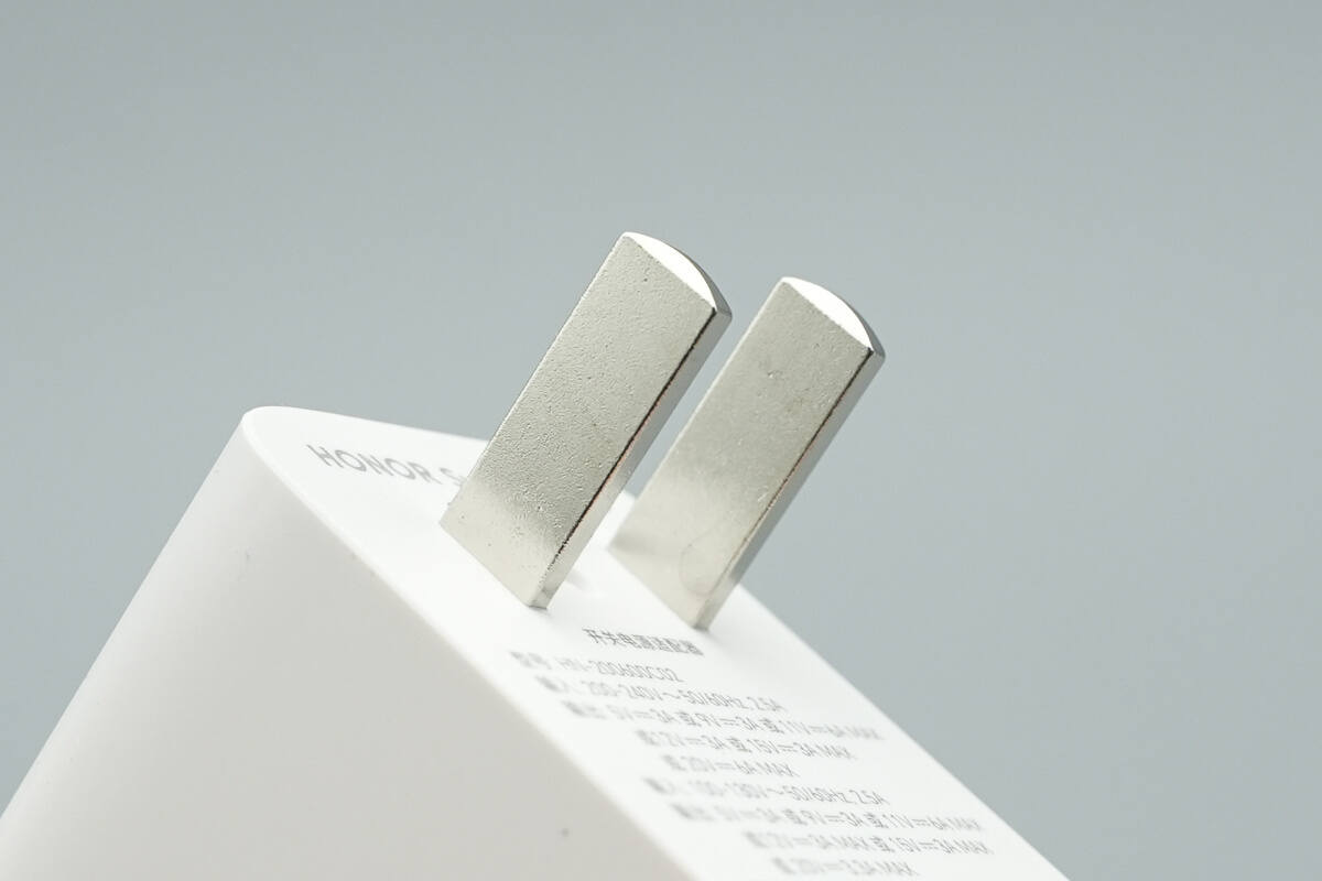 Teardown of HONOR 120W GaN Charger (HN-200600C02)-Chargerlab