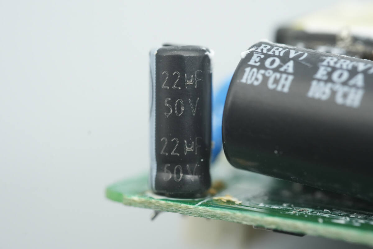 Teardown of HuntKey 45W GaN Charger (HKC04520023-0J2)-Chargerlab