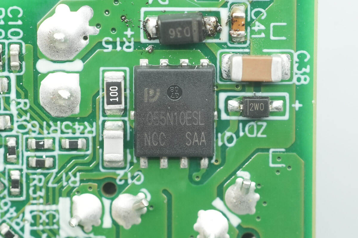 Teardown of HuntKey 45W GaN Charger (HKC04520023-0J2)-Chargerlab