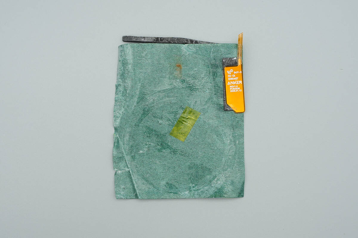 Teardown of Anker Nano 5000mAh Magnetic Power Bank (A1665)-Chargerlab