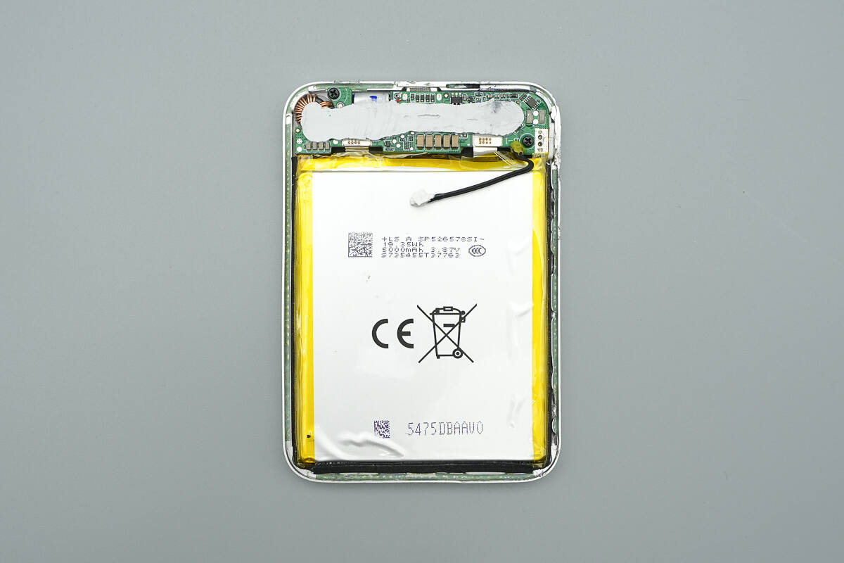 Teardown of Anker Nano 5000mAh Magnetic Power Bank (A1665)-Chargerlab