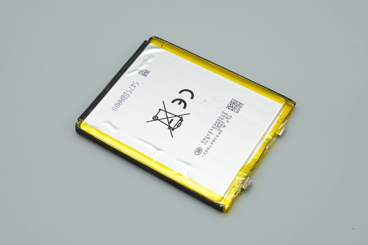 Teardown of Anker Nano 5000mAh Magnetic Power Bank (A1665)-Chargerlab