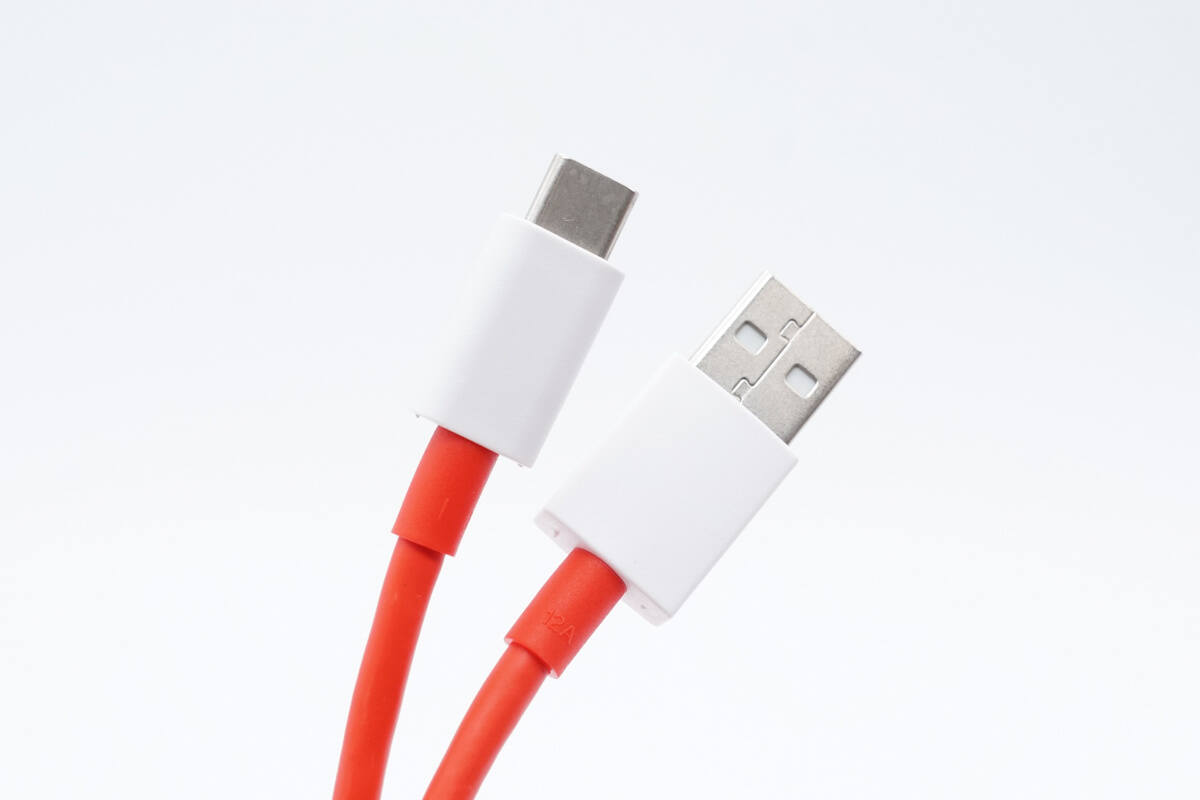 Teardown of OnePlus 100W SuperVOOC GaN Charger (VCBAOBCH)-Chargerlab