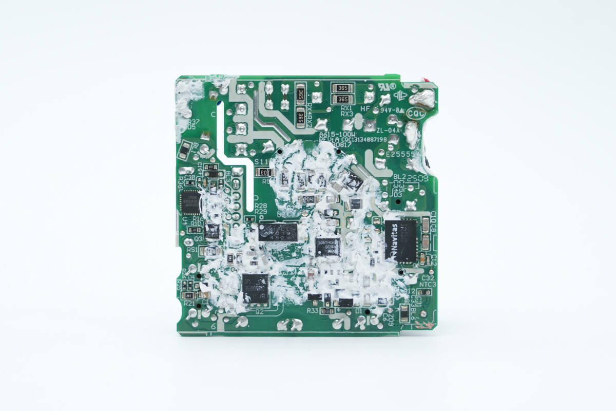 Teardown of OnePlus 100W SuperVOOC GaN Charger (VCBAOBCH)-Chargerlab