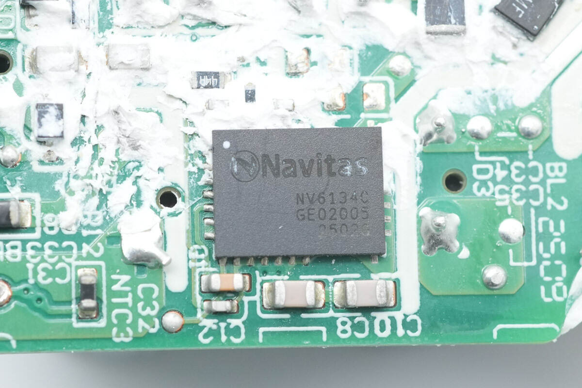 Teardown of OnePlus 100W SuperVOOC GaN Charger (VCBAOBCH)-Chargerlab