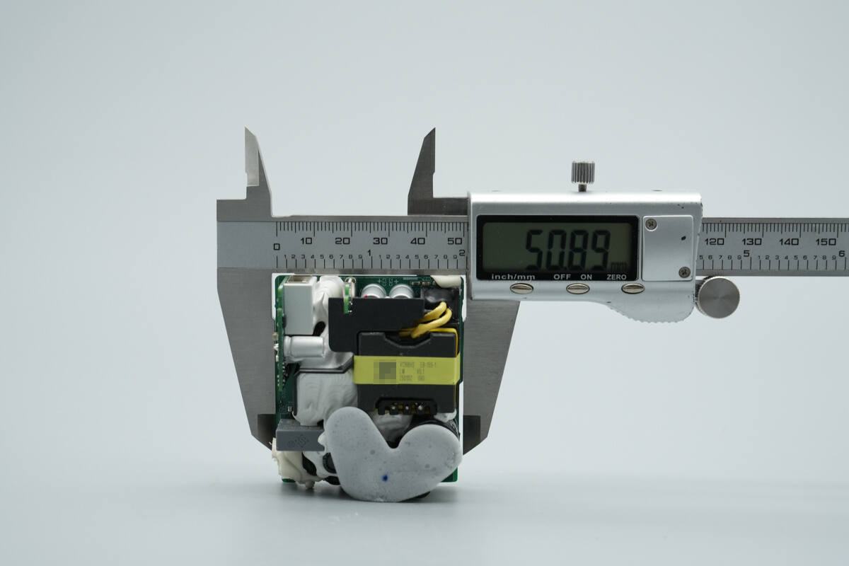 Teardown of OPPO 120W SuperVOOC GaN Charger (OSABBCBBAC)-Chargerlab