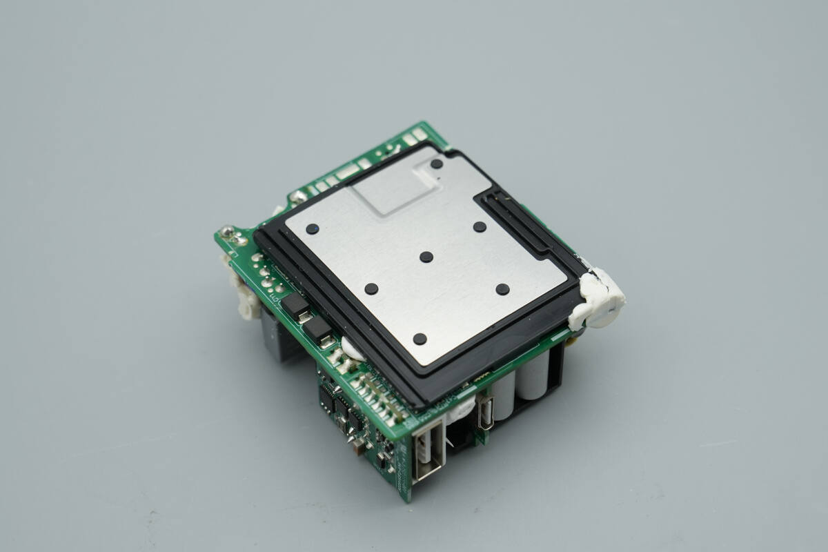 Teardown of OPPO 120W SuperVOOC GaN Charger (OSABBCBBAC)-Chargerlab