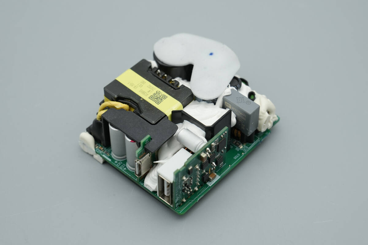 Teardown of OPPO 120W SuperVOOC GaN Charger (OSABBCBBAC)-Chargerlab