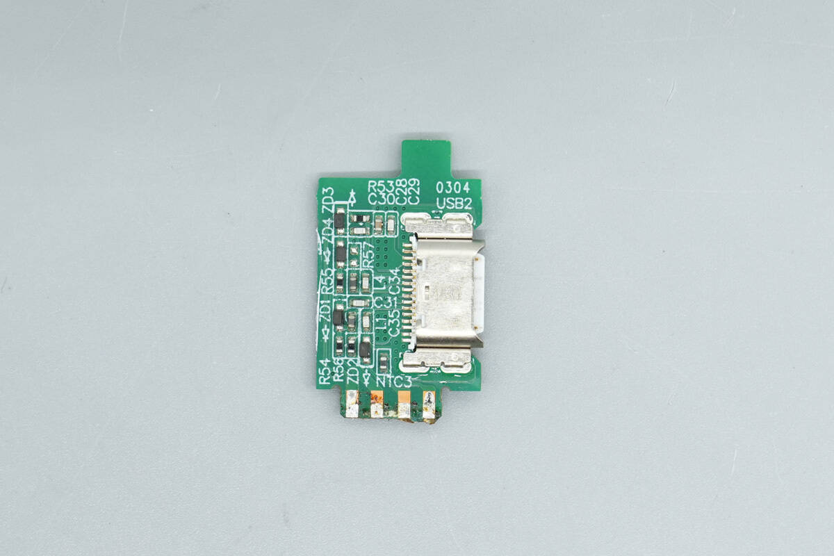 Teardown of OPPO 120W SuperVOOC GaN Charger (OSABBCBBAC)-Chargerlab