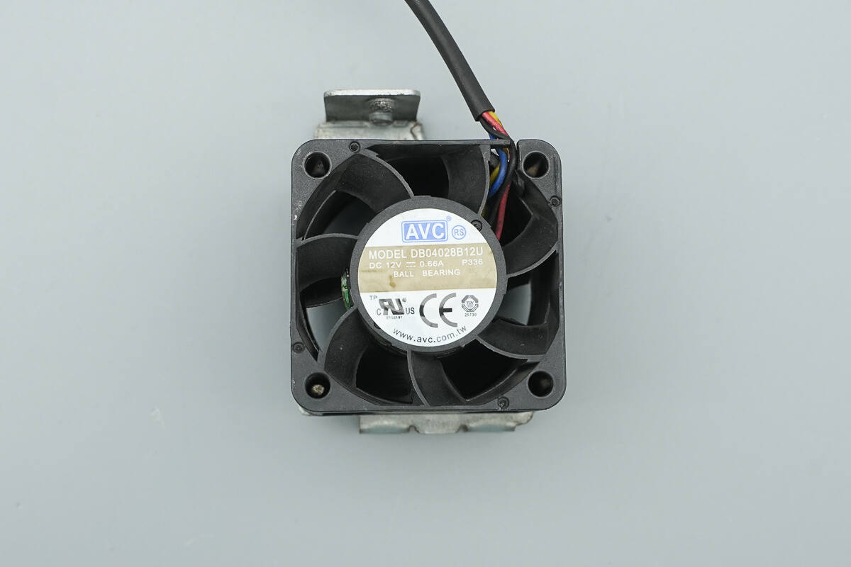 Teardown of VMAX AC Power Supply (VT450AB220A)-Chargerlab