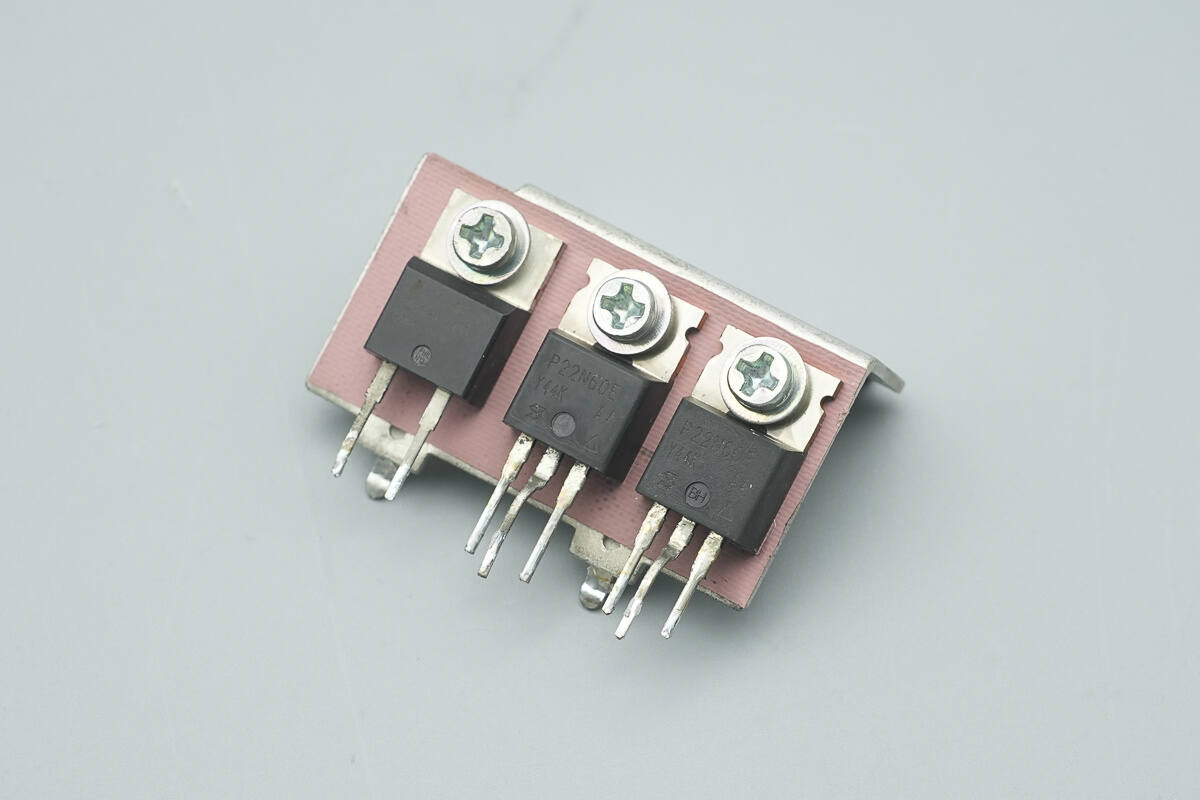 Teardown of VMAX AC Power Supply (VT450AB220A)-Chargerlab