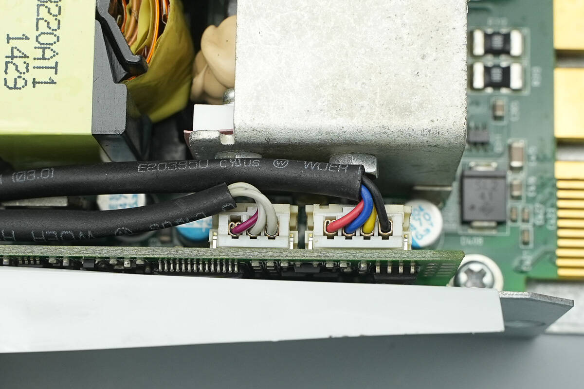 Teardown of VMAX AC Power Supply (VT450AB220A)-Chargerlab