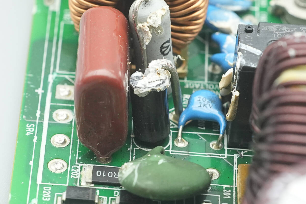 Teardown of VMAX AC Power Supply (VT450AB220A)-Chargerlab