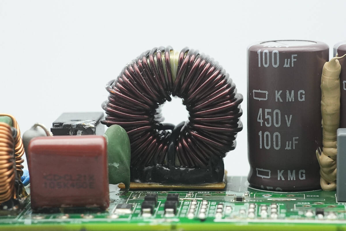 Teardown of VMAX AC Power Supply (VT450AB220A)-Chargerlab