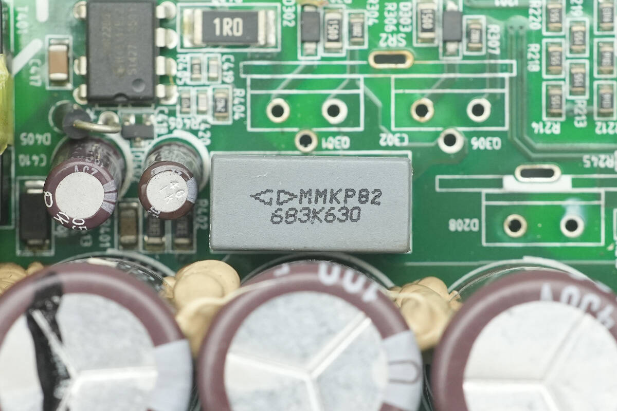 Teardown of VMAX AC Power Supply (VT450AB220A)-Chargerlab