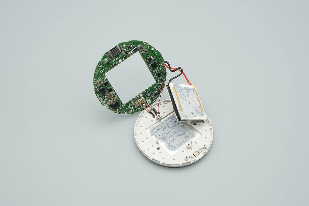 Teardown of OPPO 50W AirVOOC Magnetic Wireless Charger (OAWV09)-Chargerlab