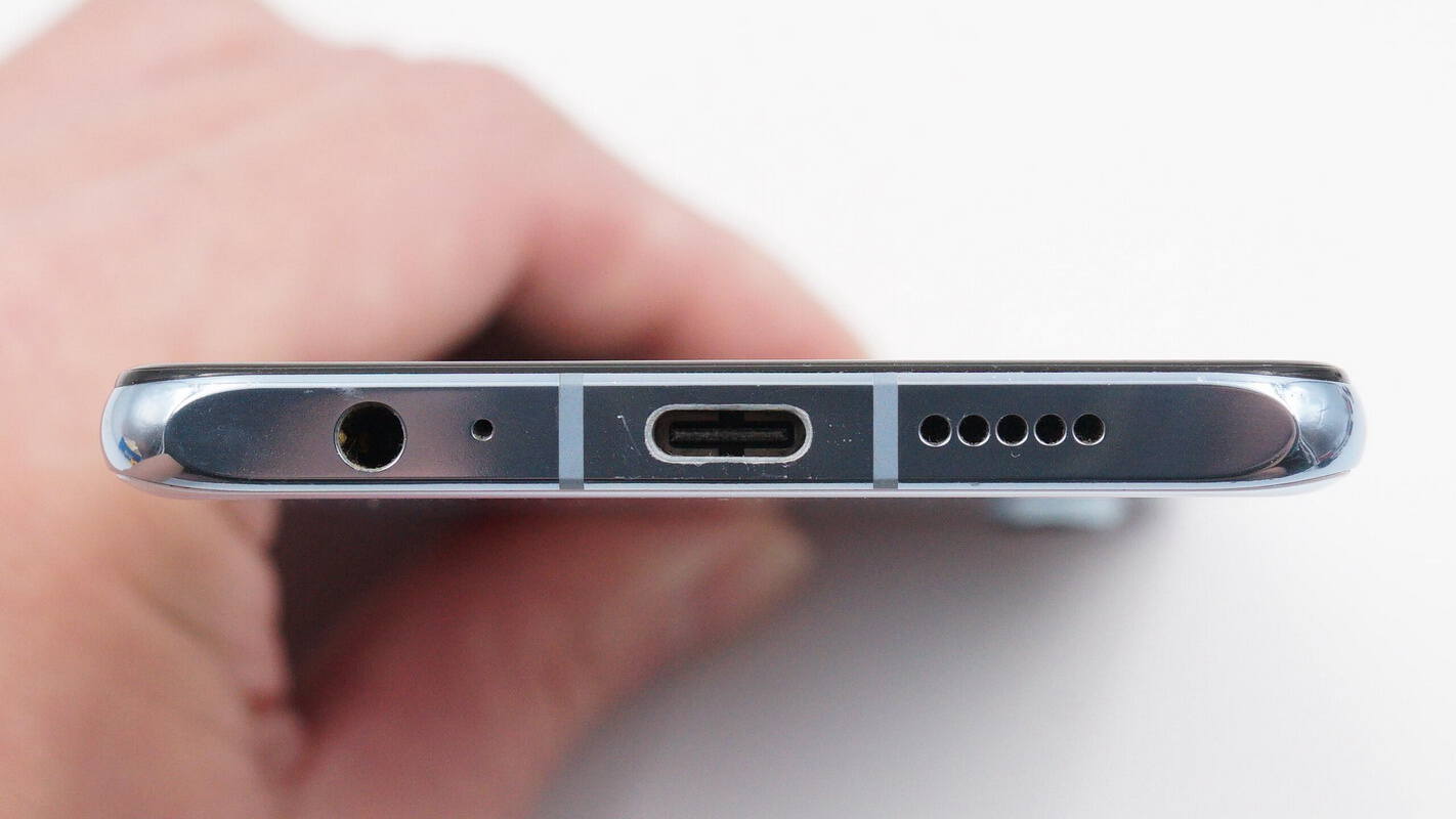 Teardown of Huawei P30-Chargerlab