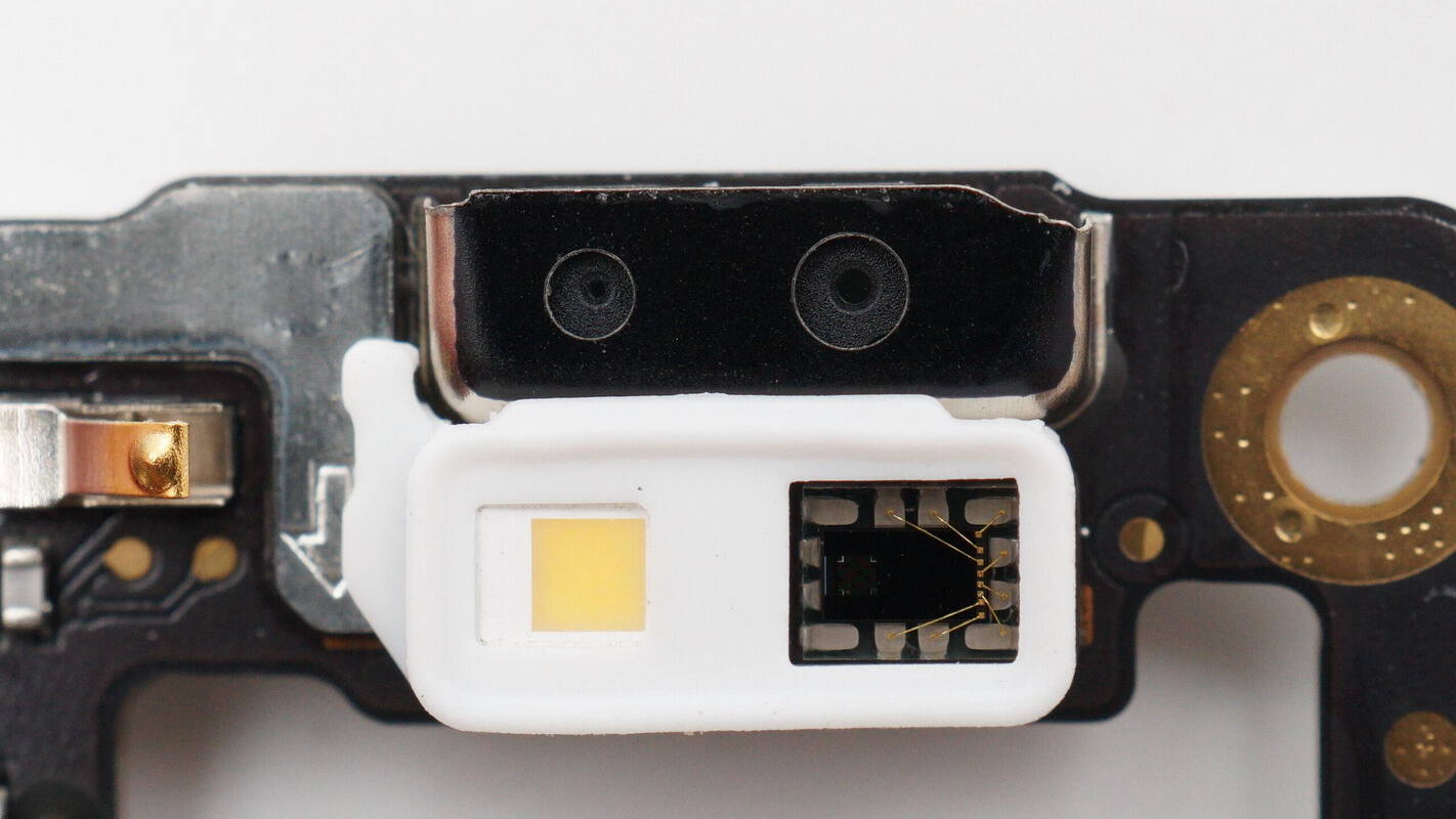 Teardown of Huawei P30-Chargerlab