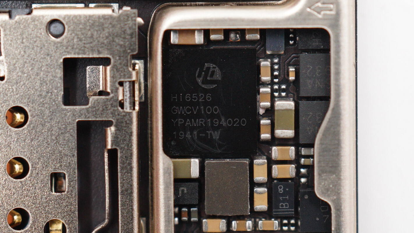 Teardown of Huawei P30-Chargerlab