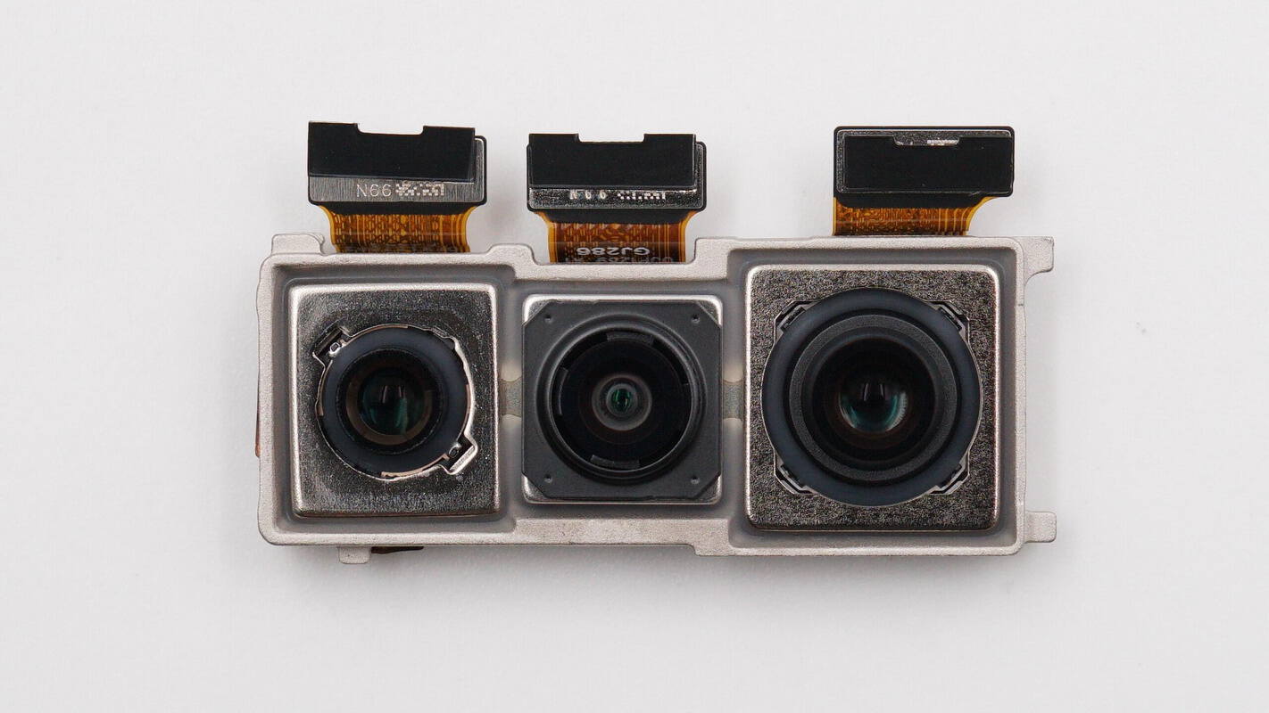 Teardown of Huawei P30-Chargerlab