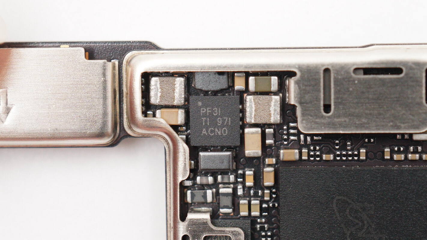 Teardown of Huawei P30-Chargerlab