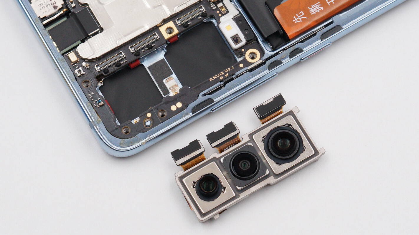 Teardown of Huawei P30-Chargerlab