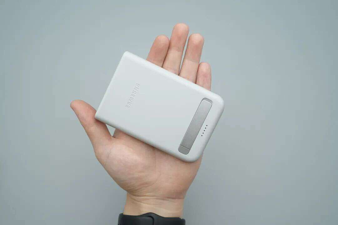 Teardown of Samsung 5000mAh Qi2 Magnetic Wireless Power Bank (EB-U2500)-Chargerlab