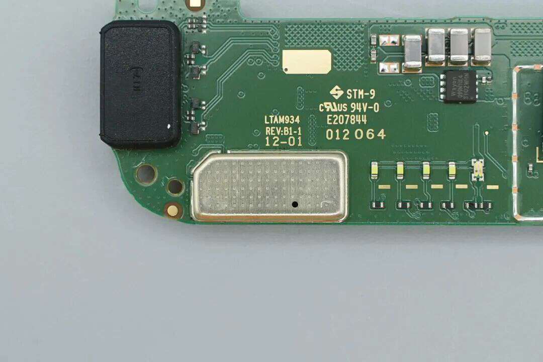 Teardown of Samsung 5000mAh Qi2 Magnetic Wireless Power Bank (EB-U2500)-Chargerlab