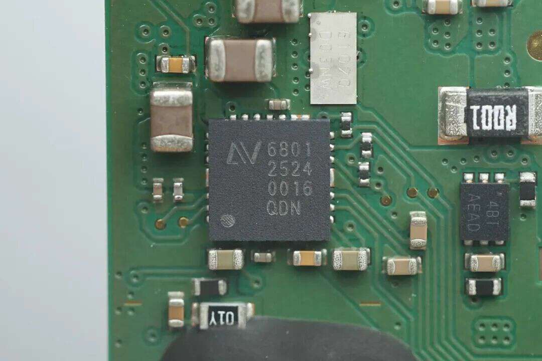 Teardown of Samsung 5000mAh Qi2 Magnetic Wireless Power Bank (EB-U2500)-Chargerlab