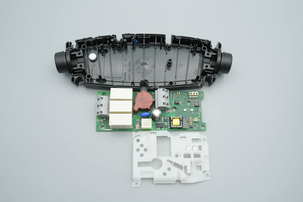 Teardown of MENNEKES EV Charging Cable (35305220027)-Chargerlab