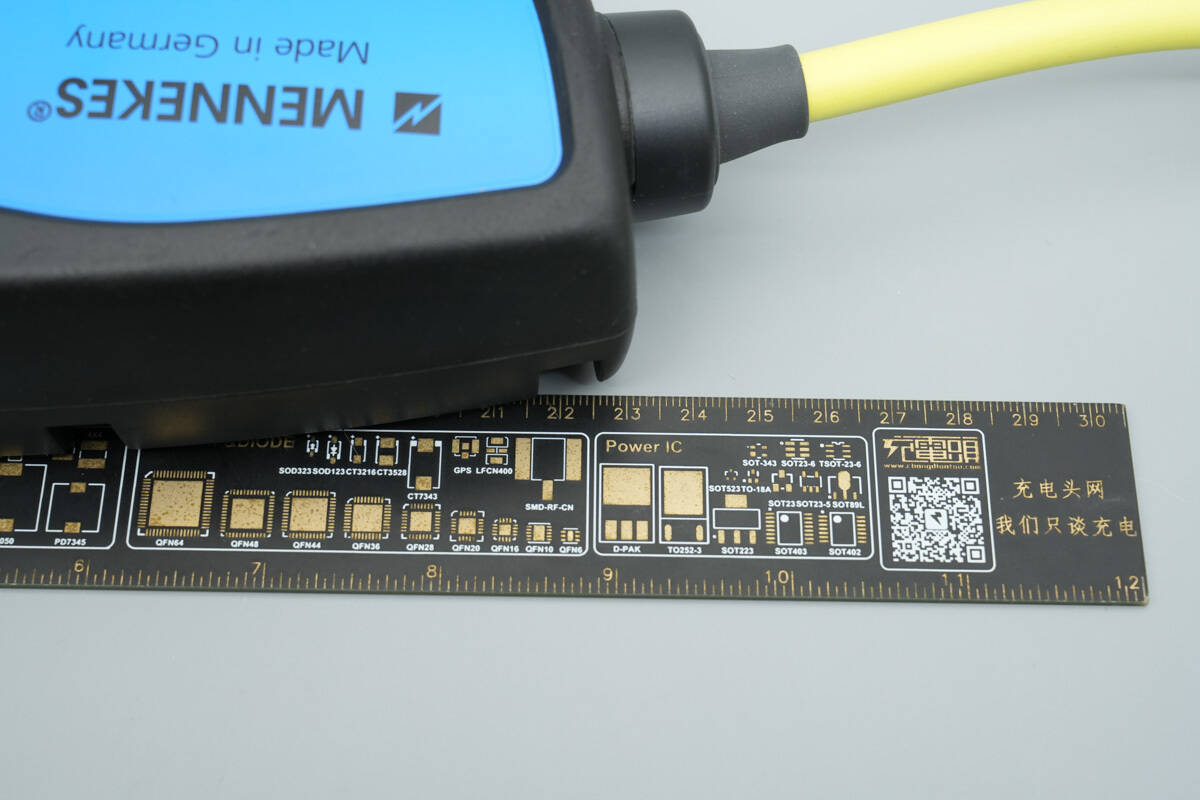 Teardown of MENNEKES EV Charging Cable (35305220027)-Chargerlab